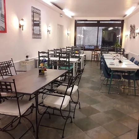 Hotel Hotel